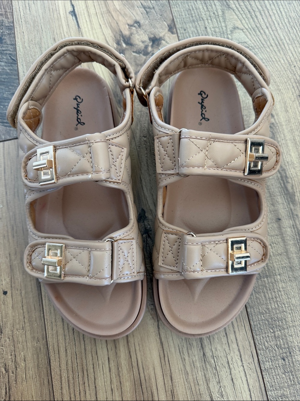 Quilted Beige Women's Sandals with Gold Buckle Accents